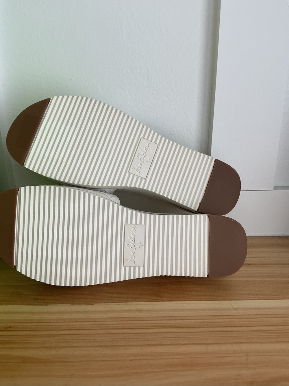 Sam Edelman White Woven Slide Sandals - Picture 4 of 5
